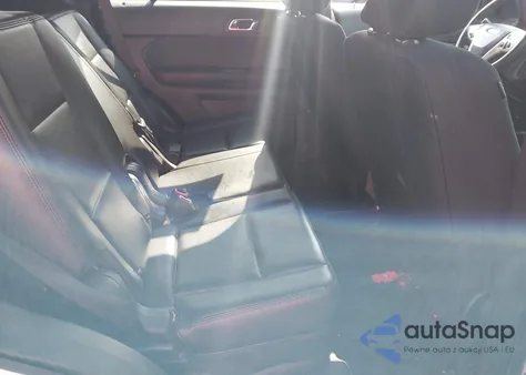 2014 Ford Police Interceptor из США, поврежденный, VIN 1FM5K8AR8EGB45387